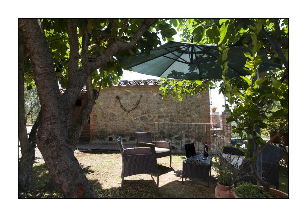 B&B Casale Virgili Siena Exterior foto